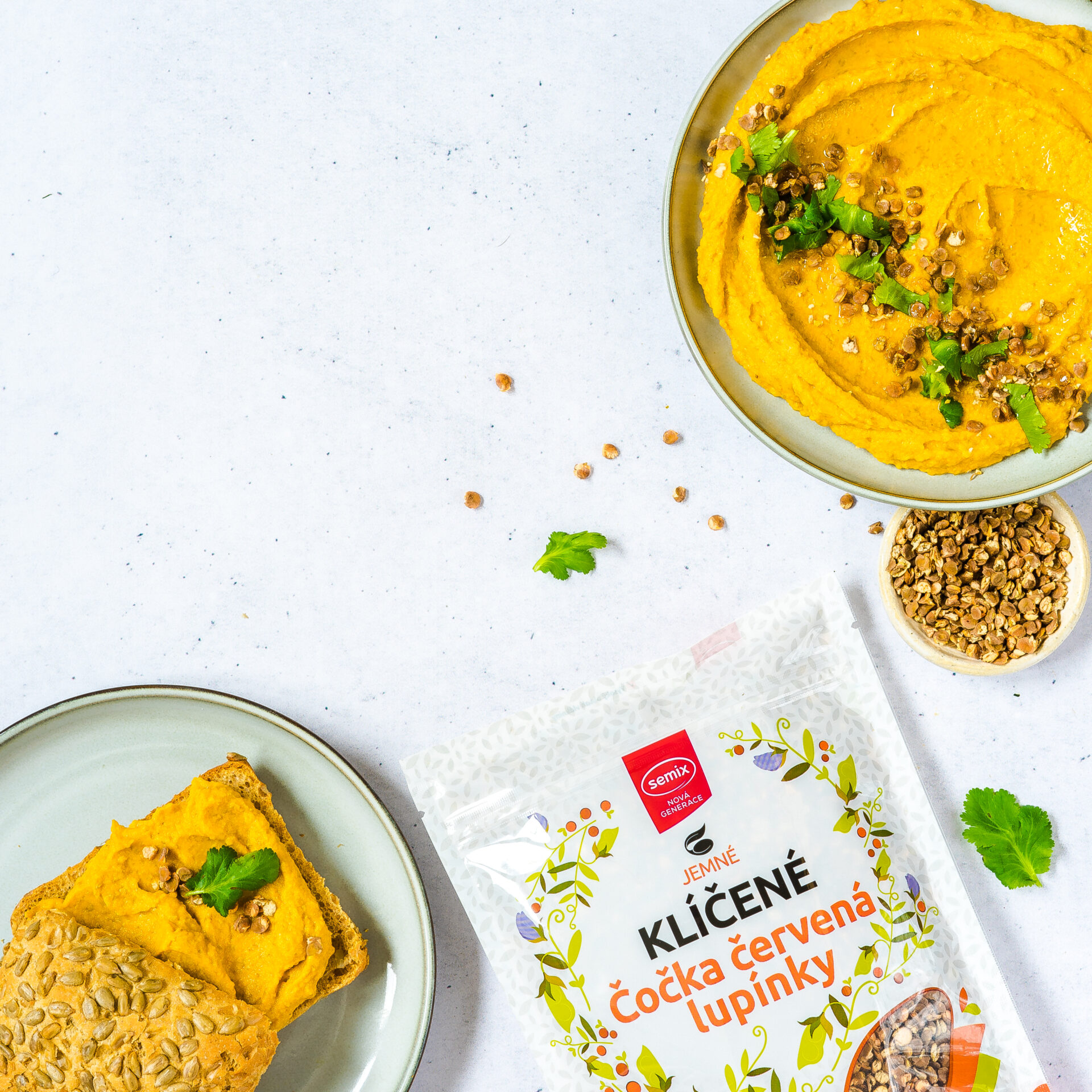 DSC09597 | Hummus z pečené karotky a klíčené čočky